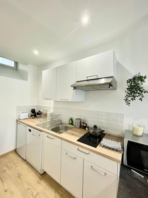 Hyper Centre Appartement Cosy Wifi โรเดซ ภายนอก รูปภาพ